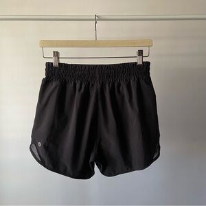 Lululemon Hotty Hot Shorts Size 4 Tall